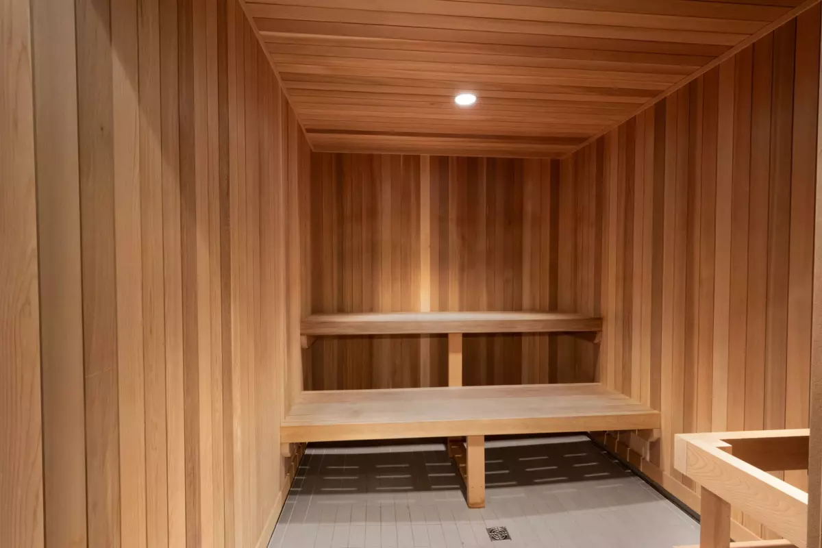 Swimming Pool Photo of 4004 680 Quayside Drive, New Westminster, BC