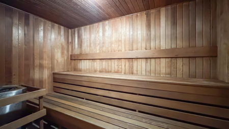 Basement Recreation Room Photo of 305 2088 Madison Avenue, Burnaby, BC