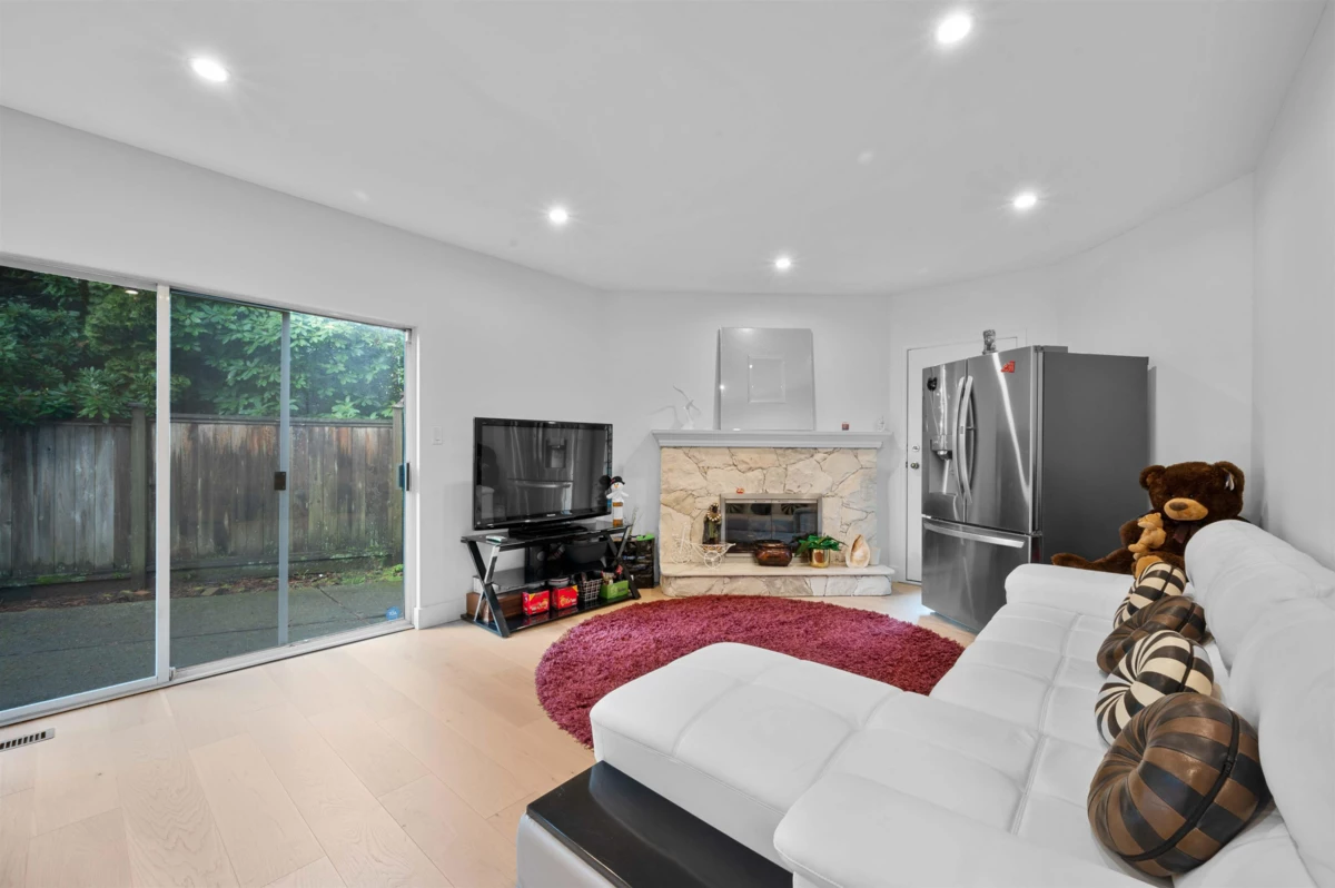 Bedroom 4 Photo of 441 Inglewood Avenue, West Vancouver, BC