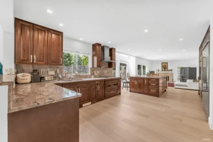 Breakfast Nook Photo of 441 Inglewood Avenue, West Vancouver, BC