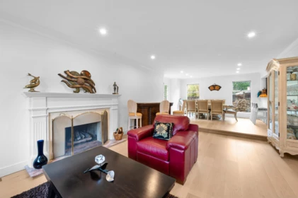 Kitchen Photo of 441 Inglewood Avenue, West Vancouver, BC