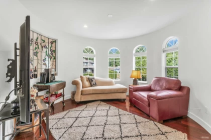Office / Den Photo of 441 Inglewood Avenue, West Vancouver, BC