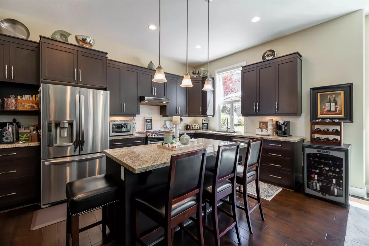 Breakfast Nook Photo of 6068 163a Street, Surrey, BC