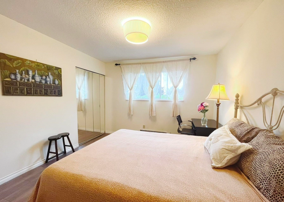 Primary Bathroom Photo of 11311 Caravel Court, Richmond, BC