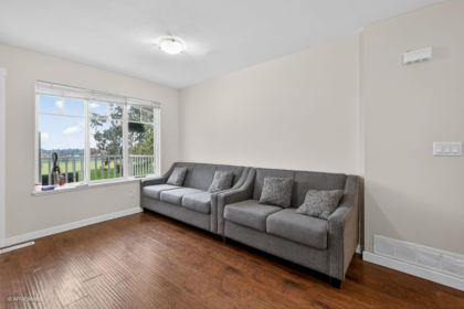 Walk-In Closet Photo of 48 12711 64 Avenue, Surrey, BC
