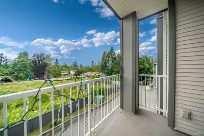 Loft / Bonus Room Photo of 417 13277 108 Avenue, Surrey, BC