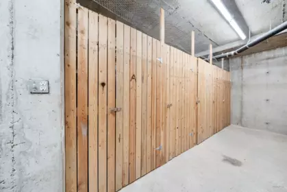 Mudroom Photo of 417 13277 108 Avenue, Surrey, BC