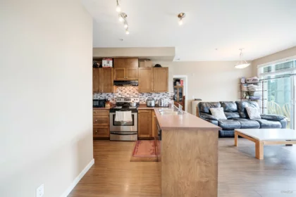 Pantry Photo of 417 13277 108 Avenue, Surrey, BC