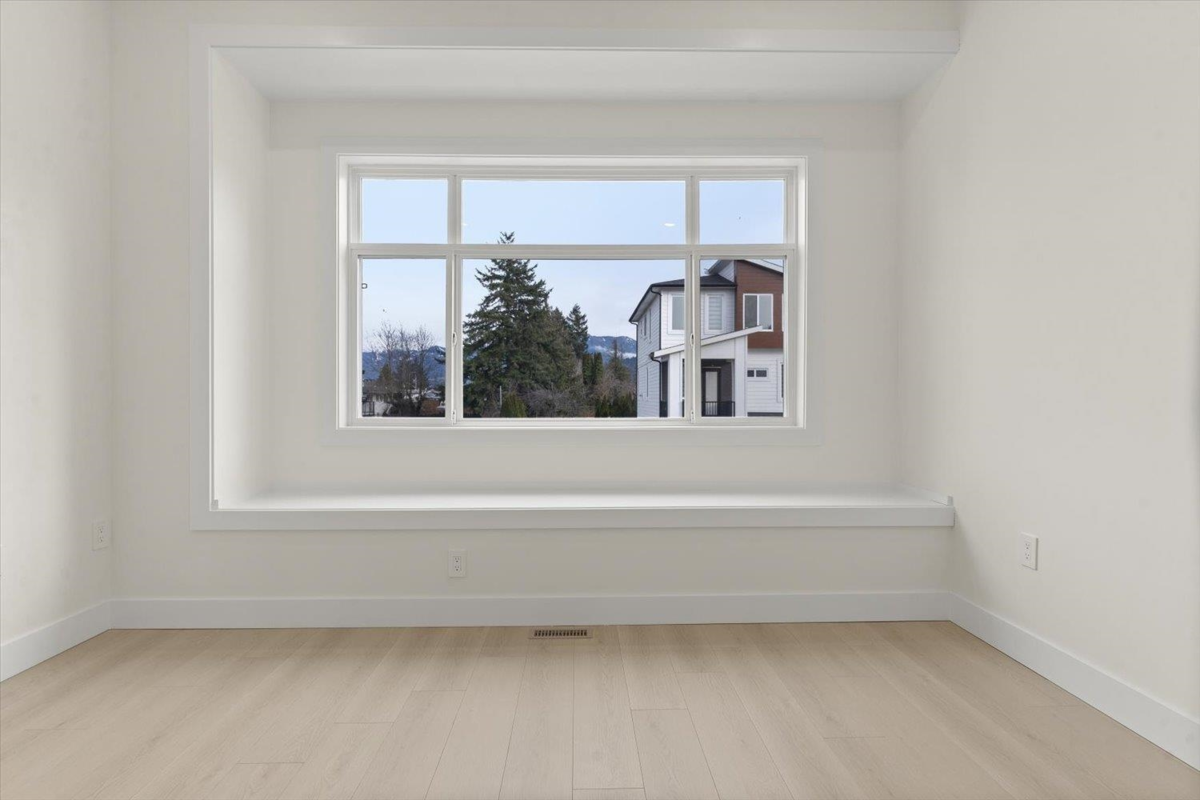 Bedroom 3 Photo of 2 45141 Watson Road, Chilliwack, BC