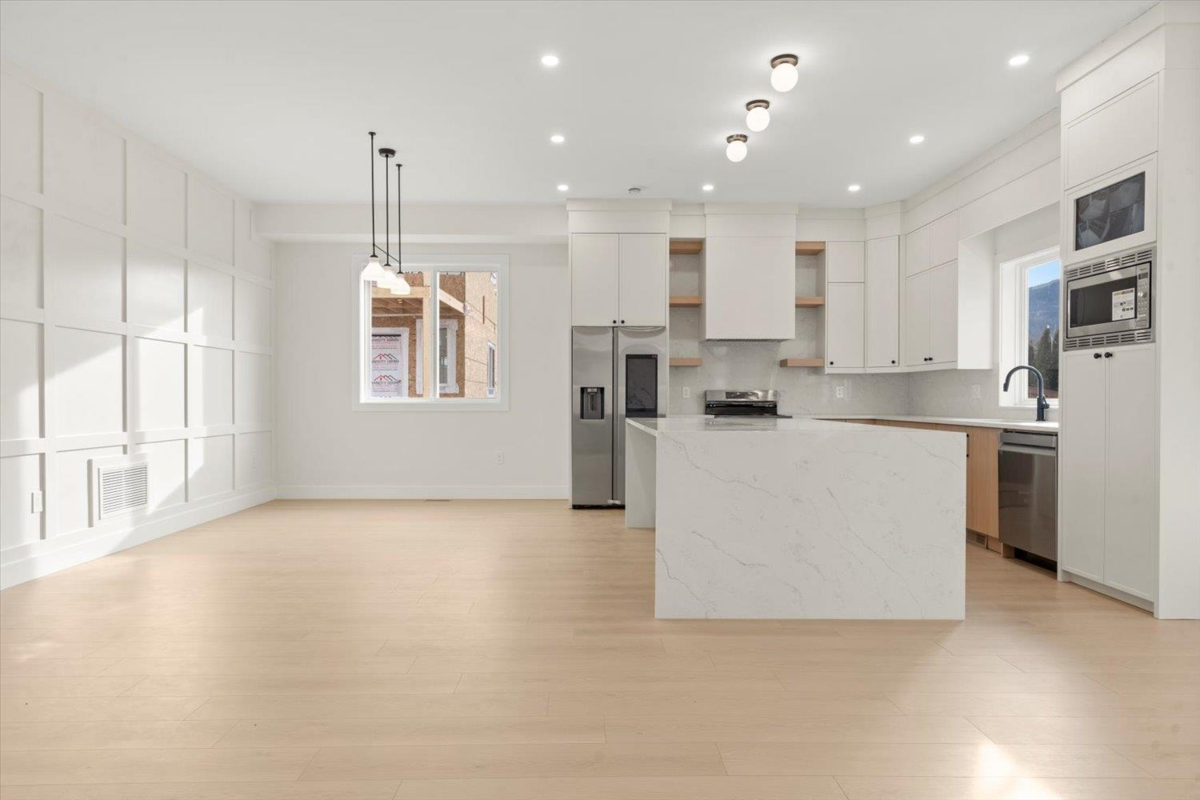 Primary Bedroom Photo of 2 45141 Watson Road, Chilliwack, BC