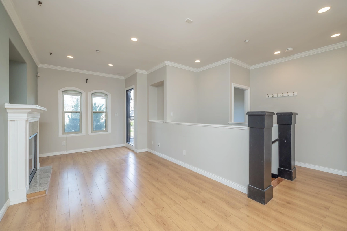 Family Room Photo of 2638 Charles Street, Vancouver, BC