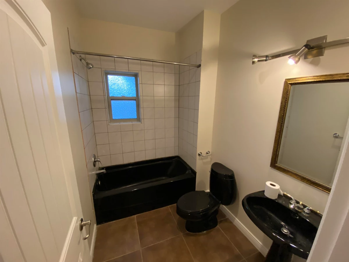 Swimming Pool Photo of 2638 Charles Street, Vancouver, BC