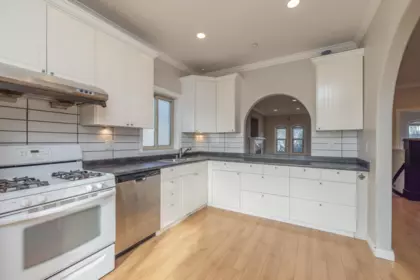 Breakfast Nook Photo of 2638 Charles Street, Vancouver, BC