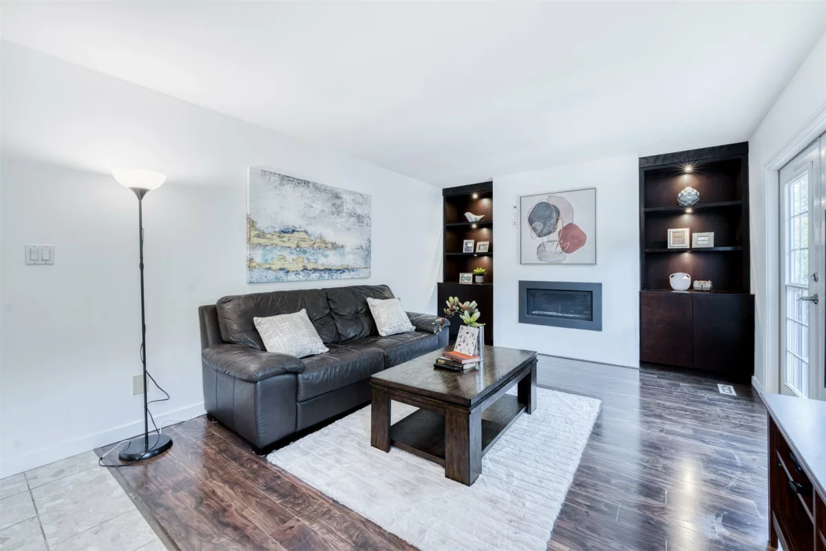 Breakfast Nook Photo of 12328 Imperial Drive, Richmond, BC