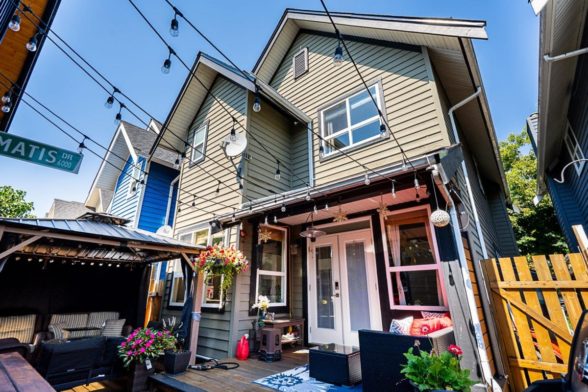 Swimming Pool Photo of 132 Star Crescent, New Westminster, BC