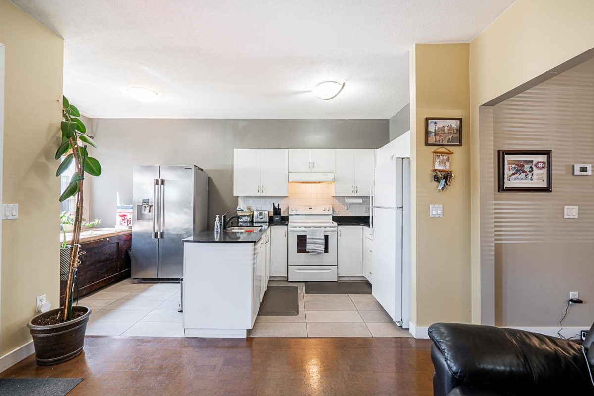 Walk-In Closet Photo of 132 Star Crescent, New Westminster, BC