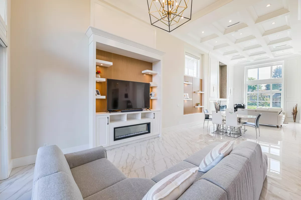 Kitchen Island Photo of 8511 Sierpina Drive, Richmond, BC