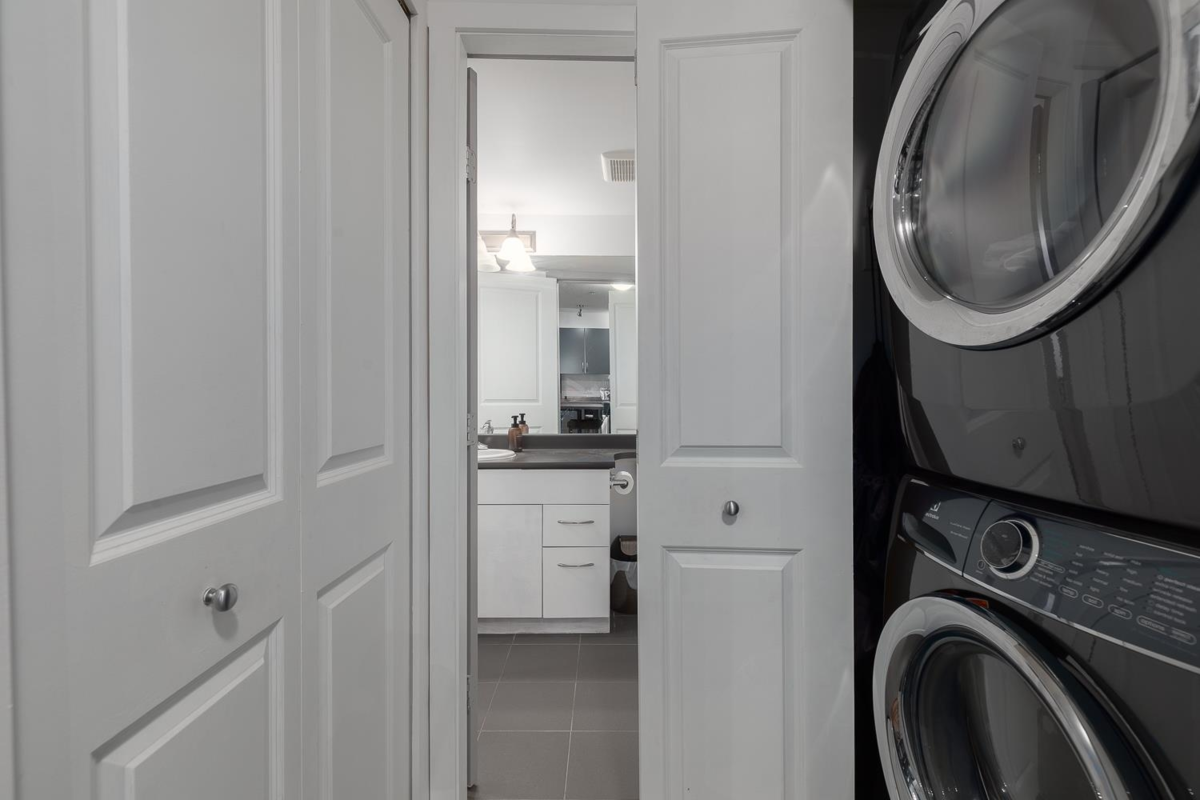 Powder Room Photo of 112 38003 Second Avenue, Squamish, BC