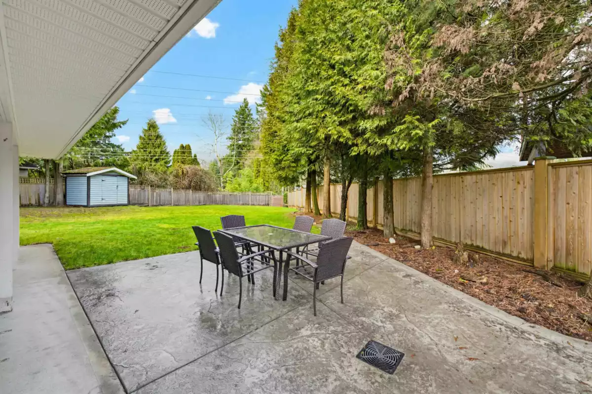 Outdoor Kitchen Photo of 9490 206a Street, Langley, BC