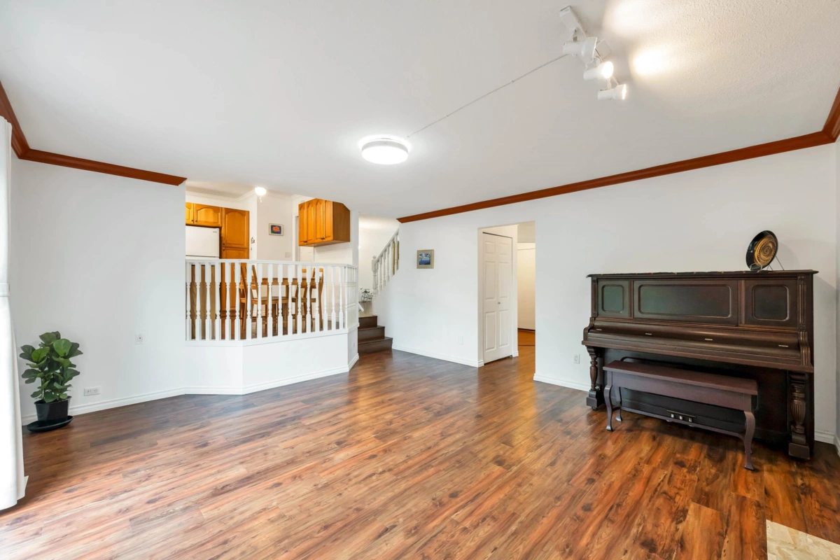 Basement Recreation Room Photo of 21447 88b Avenue, Langley, BC