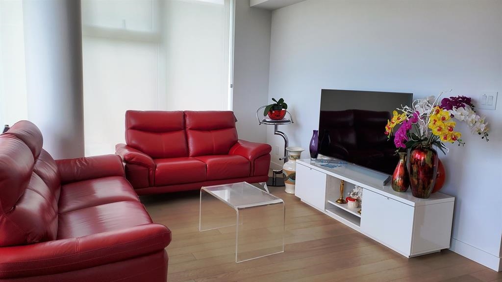 Breakfast Nook Photo of 312 2220 Kingsway, Vancouver, BC