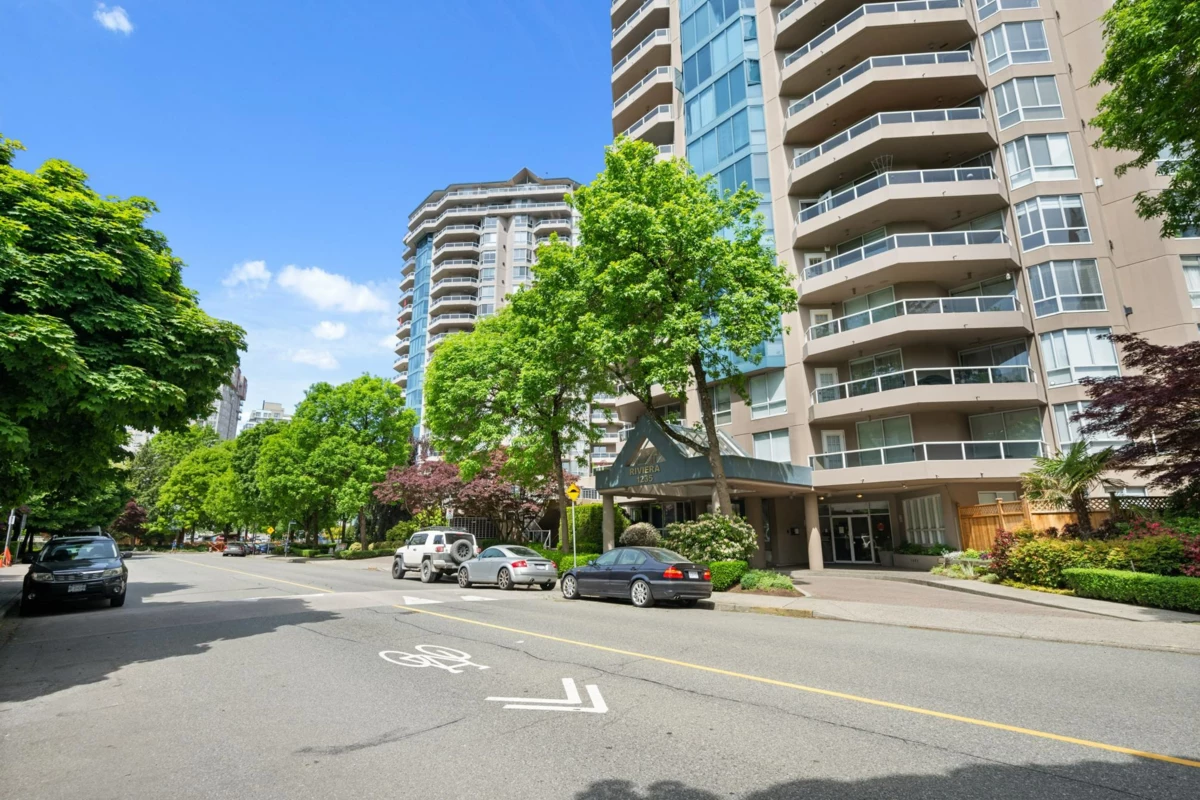 Hallway Photo of 1105 1235 Quayside Drive, New Westminster, BC