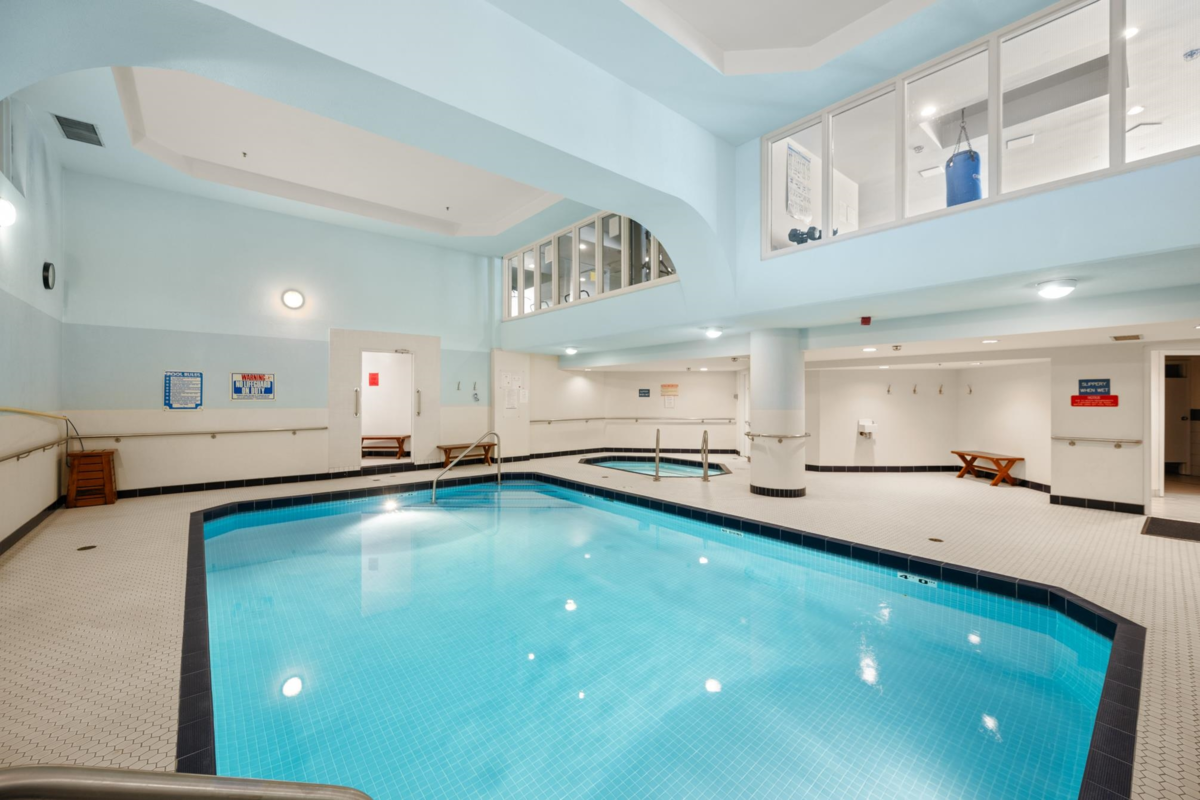 Mudroom Photo of 1105 1235 Quayside Drive, New Westminster, BC