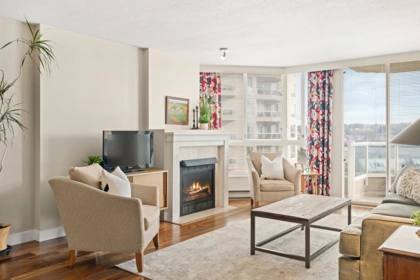 1105 1235 Quayside Drive, New Westminster, BC, Quay — 2 bed apartment/condo for sale