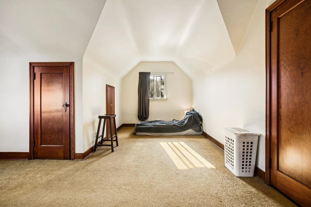 Basement Recreation Room Photo of 475 W 27th Avenue, Vancouver, BC