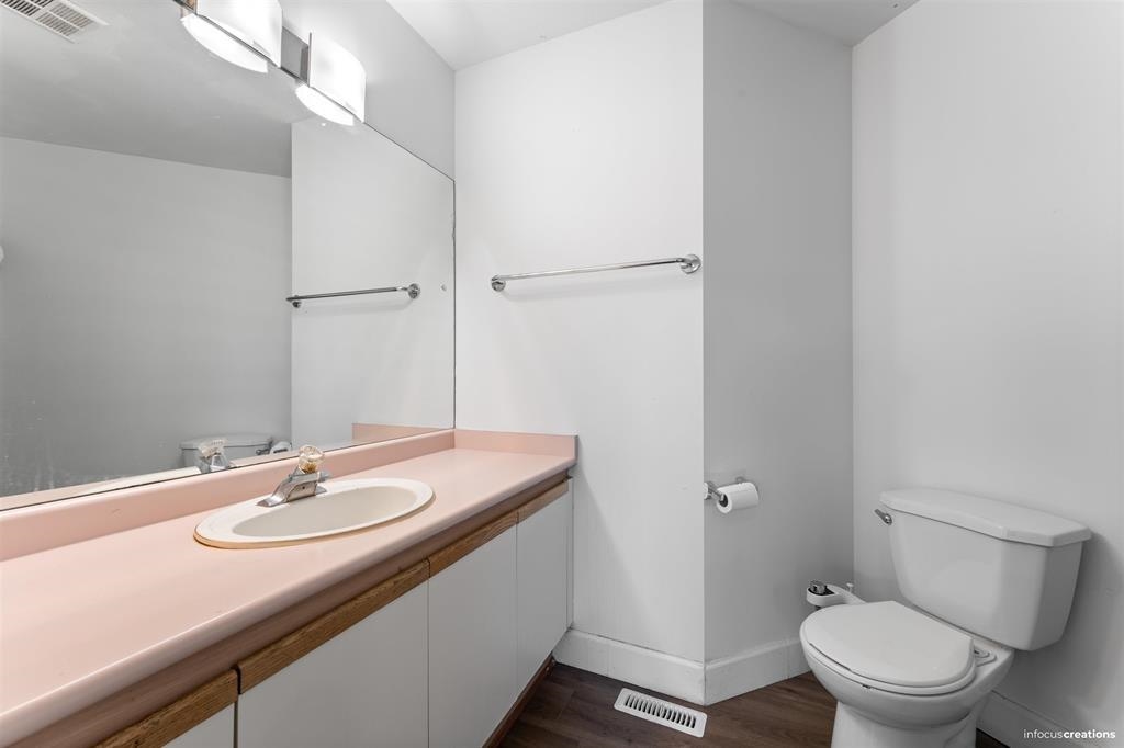 Bedroom 4 Photo of 21 7140 132 Street, Surrey, BC