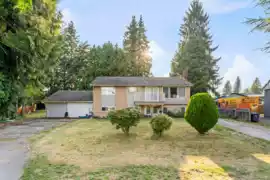 9761 124a Street, Surrey, BC