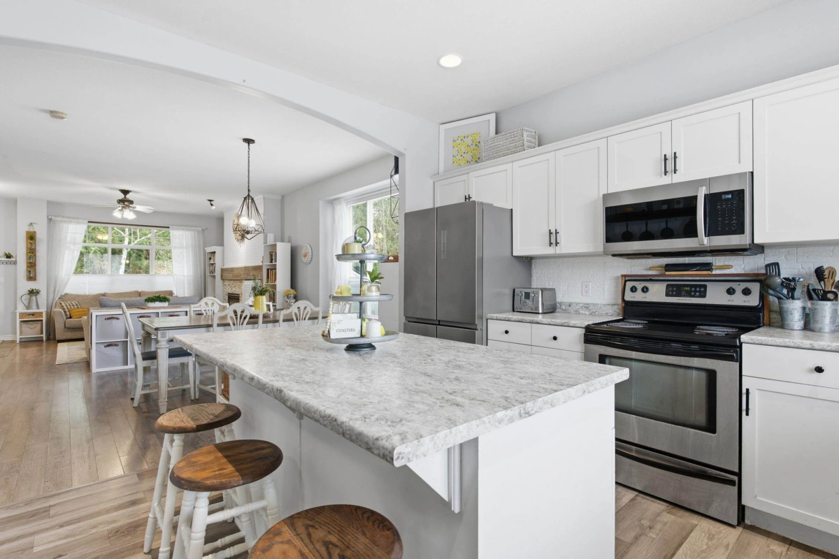 Bedroom 3 Photo of 10241 244 Street, Maple Ridge, BC