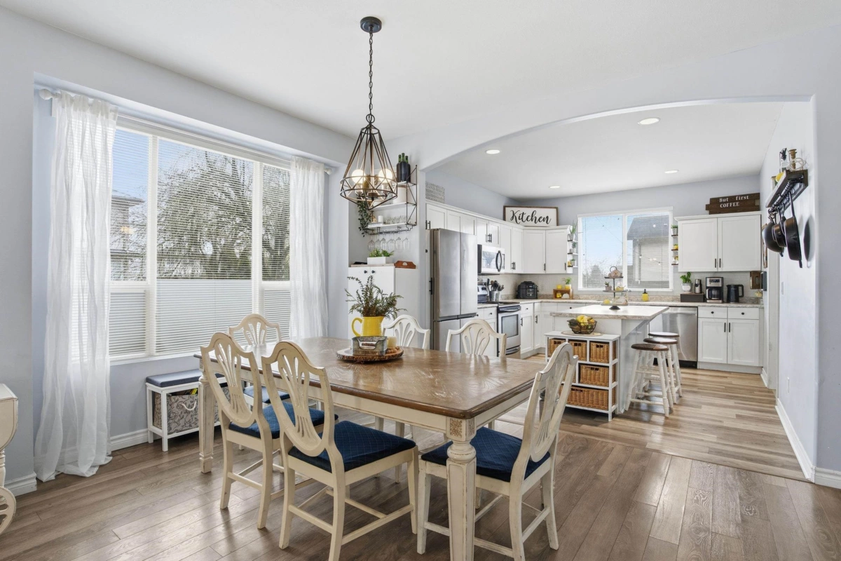 Primary Bedroom Photo of 10241 244 Street, Maple Ridge, BC