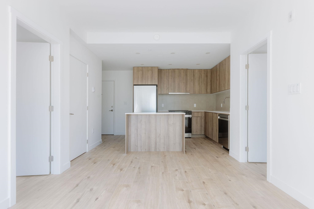 Living Room Photo of 305 3594 Malsum Drive, North Vancouver, BC