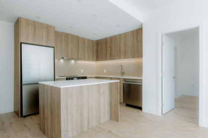 305 3594 Malsum Drive, North Vancouver, BC, Roche Point — 2 bed apartment/condo for sale