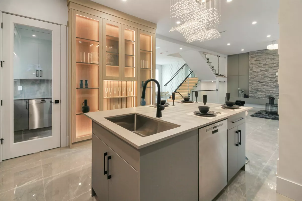 Bedroom 3 Photo of 16059 9a Ave Avenue, Surrey, BC