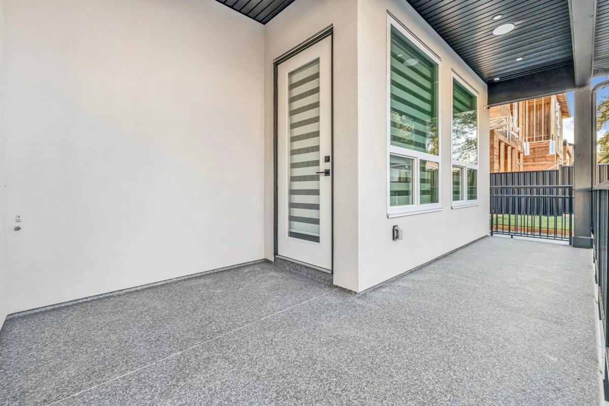 Office / Den Photo of 16059 9a Ave Avenue, Surrey, BC