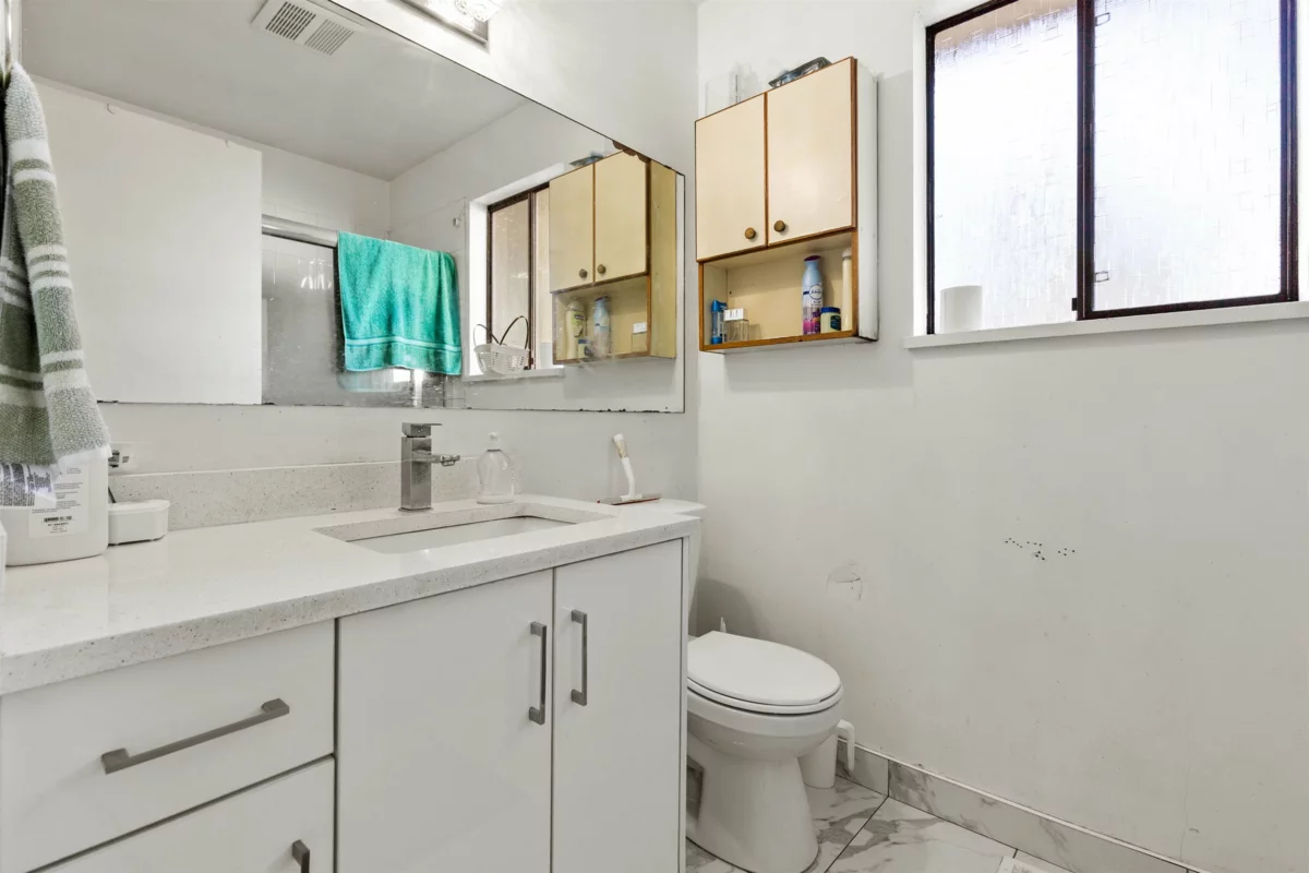 Breakfast Nook Photo of 8666 August Drive, Surrey, BC