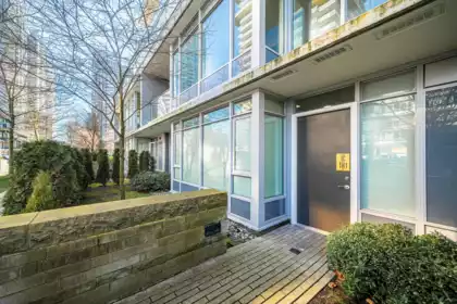 TH1 6288 Cassie Avenue, Burnaby, BC