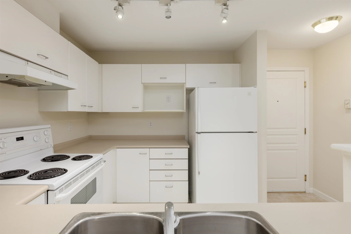 Dining Area Photo of 302 1242 Town Centre Boulevard, Coquitlam, BC