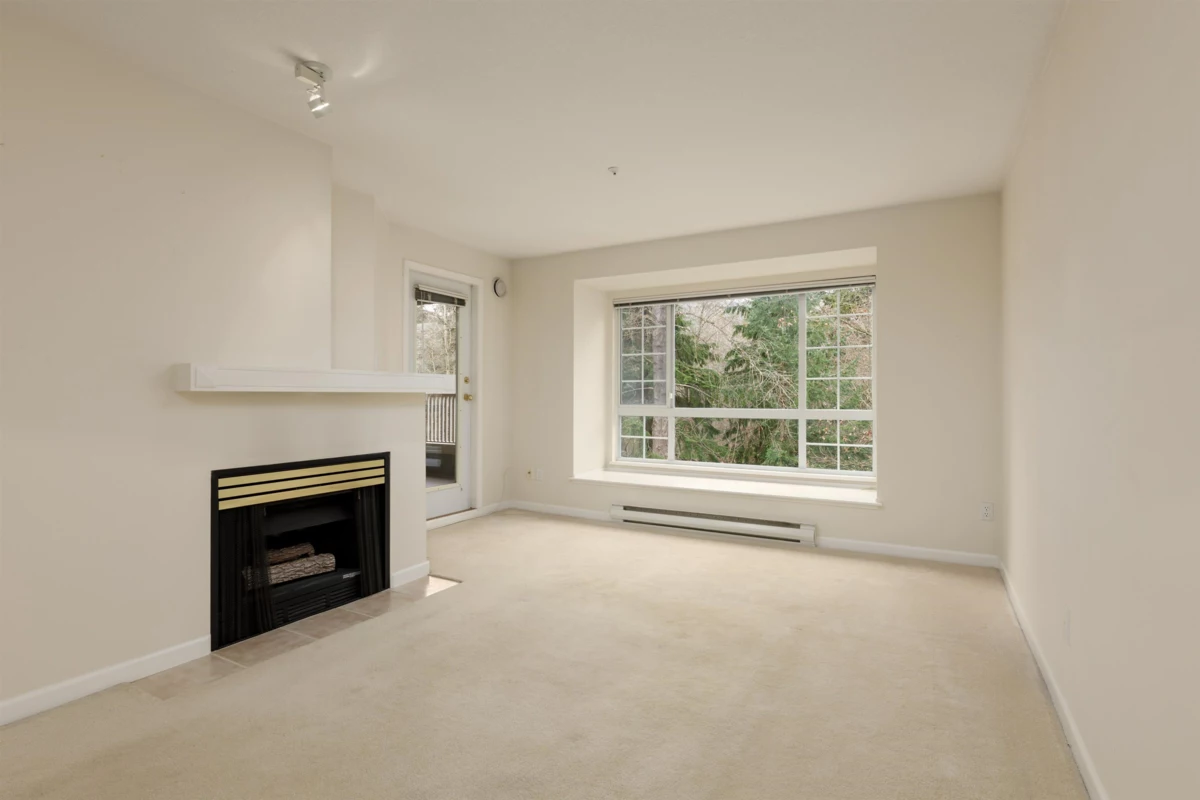 Kitchen Island Photo of 302 1242 Town Centre Boulevard, Coquitlam, BC