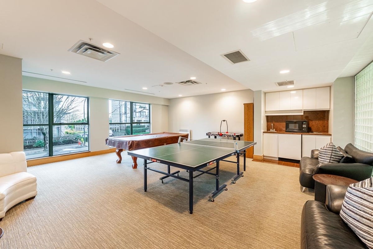 Hot Tub / Spa Photo of 802 1888 Alberni Street, Vancouver, BC