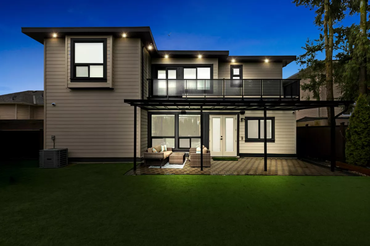 Community Amenities Photo (Clubhouse) of 15901 88a Avenue, Surrey, BC