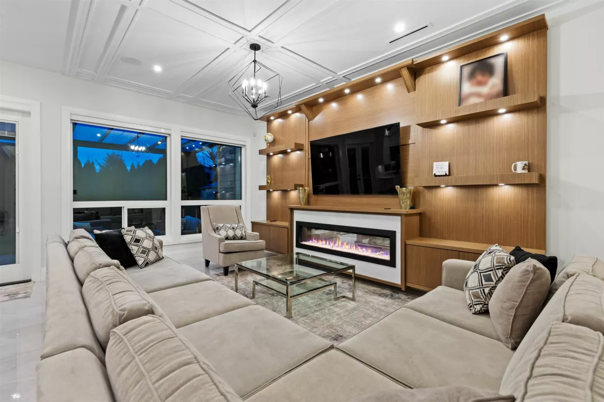 Loft / Bonus Room Photo of 15901 88a Avenue, Surrey, BC