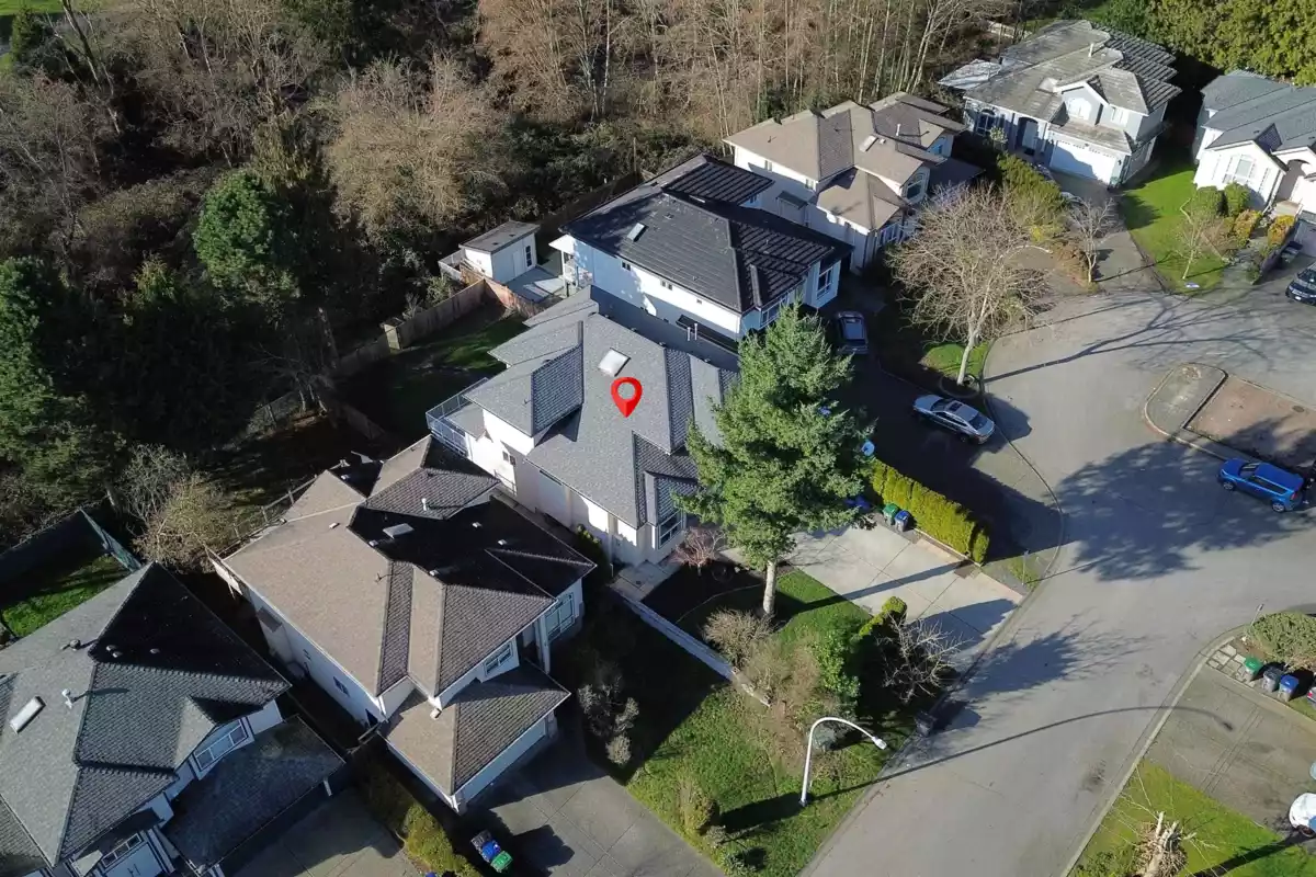 Kitchen Photo of 8067 162b Street, Surrey, BC