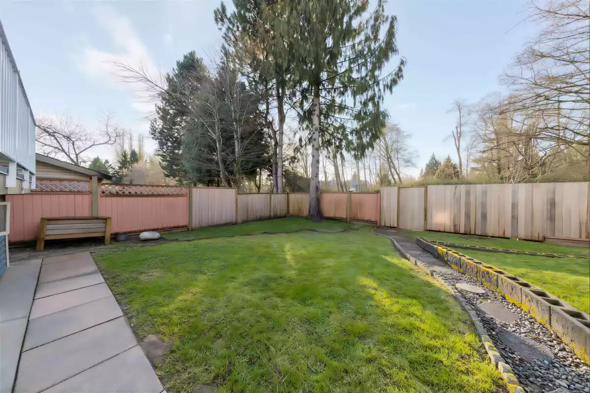 Office / Den Photo of 8067 162b Street, Surrey, BC