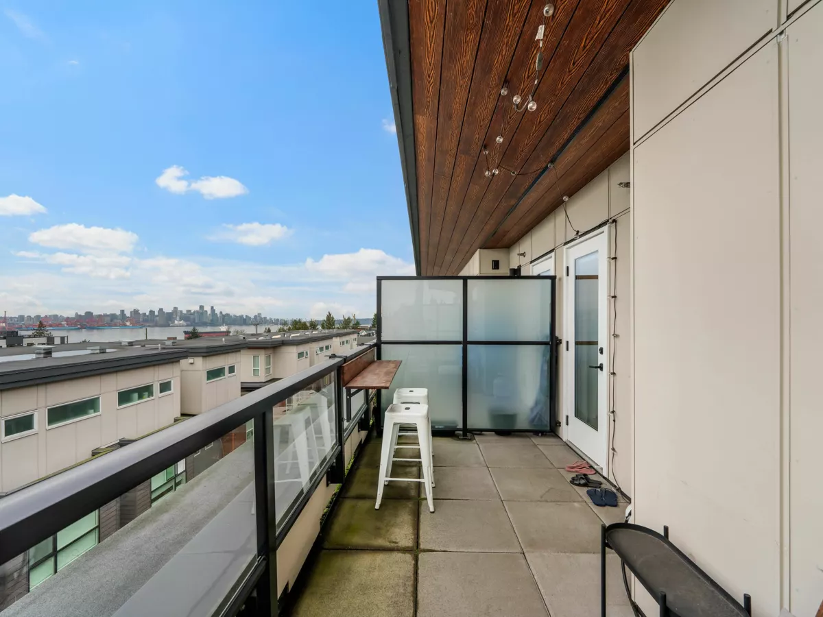 Garden / Landscaping Photo of 27 533 E 3rd Street, North Vancouver, BC