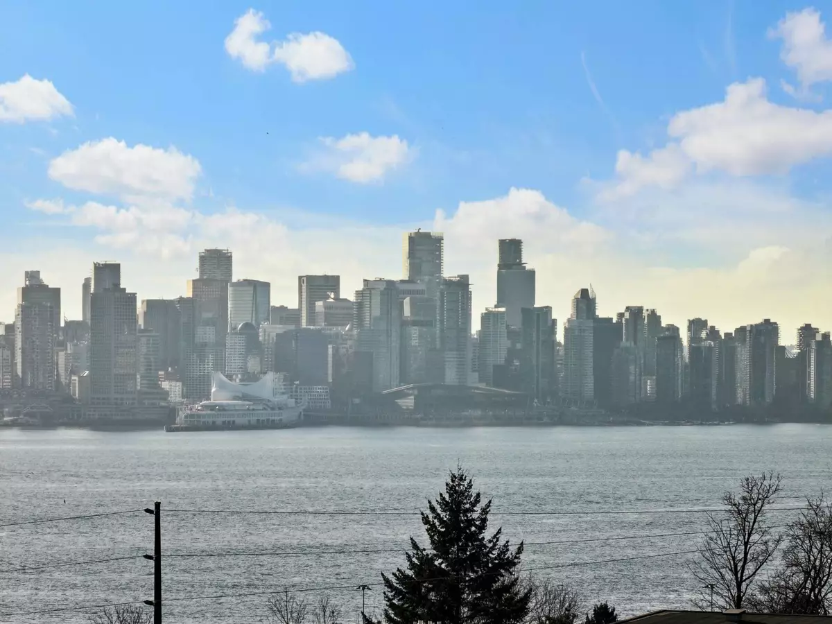 Outdoor Patio Photo of 27 533 E 3rd Street, North Vancouver, BC