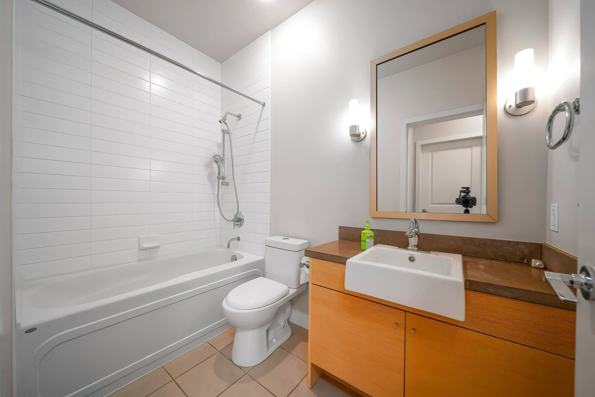 Bedroom 3 Photo of 8 6333 Katsura Street, Richmond, BC