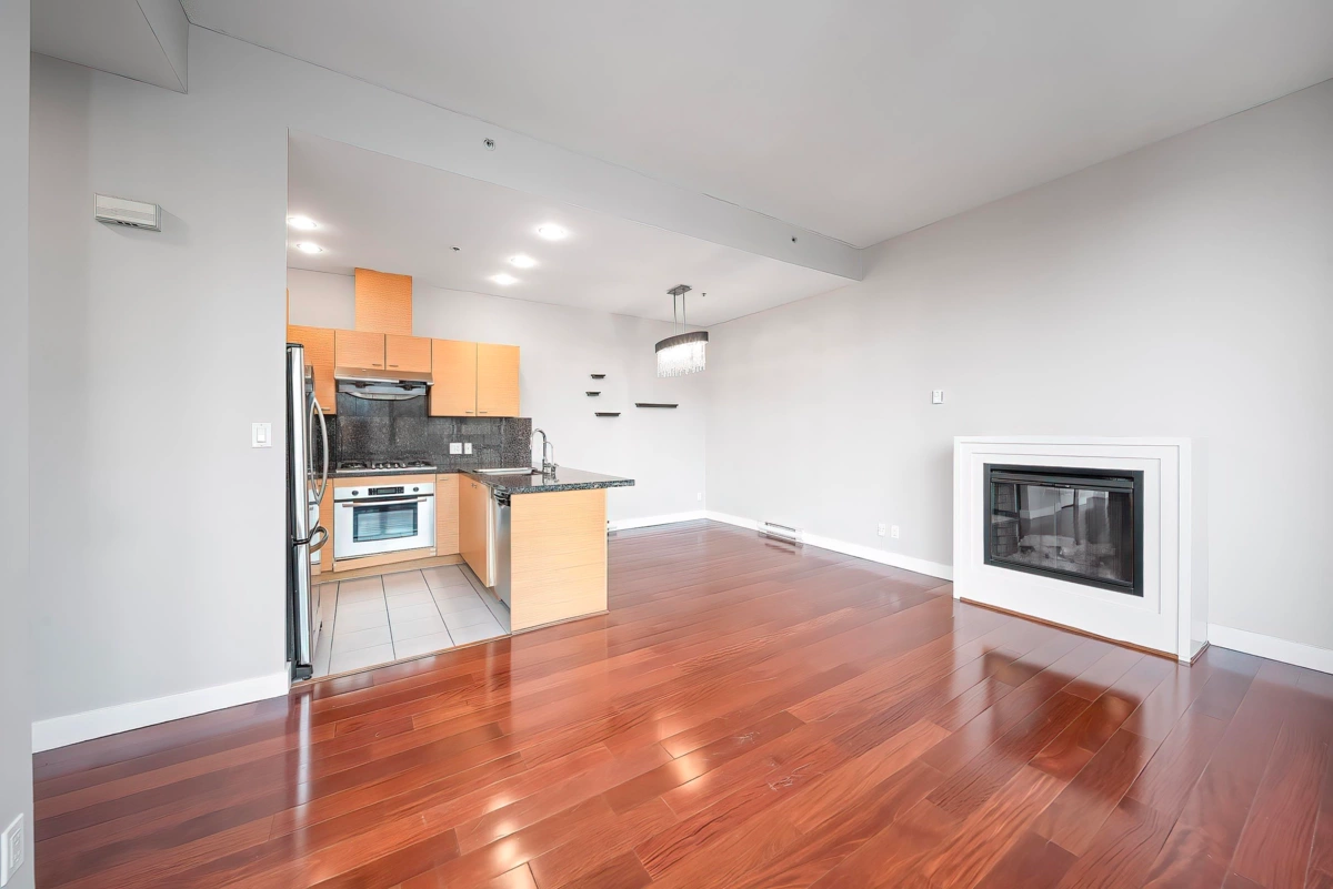 Kitchen Photo of 8 6333 Katsura Street, Richmond, BC